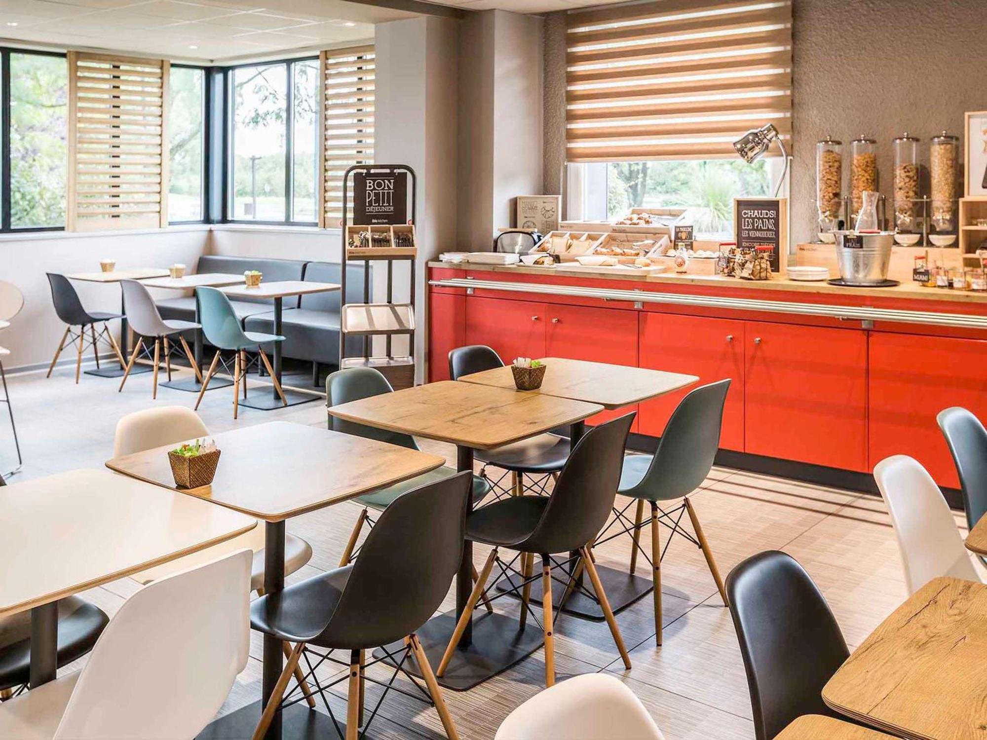 Готель Ibis Rennes Cesson Екстер'єр фото